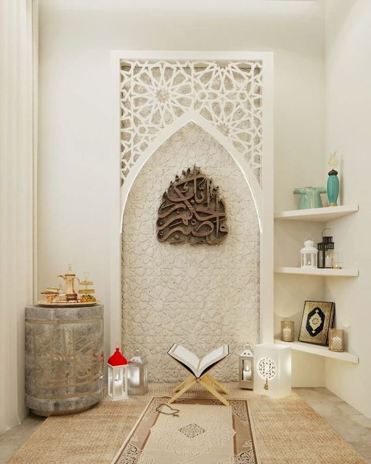 Traditional Ramadan Prayer Niche Decor
